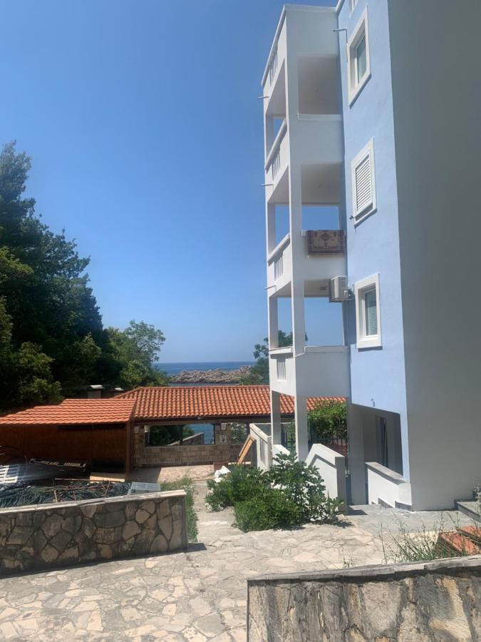 Pine&Sea Beach Retreat Sveti Stefan Luaran gambar