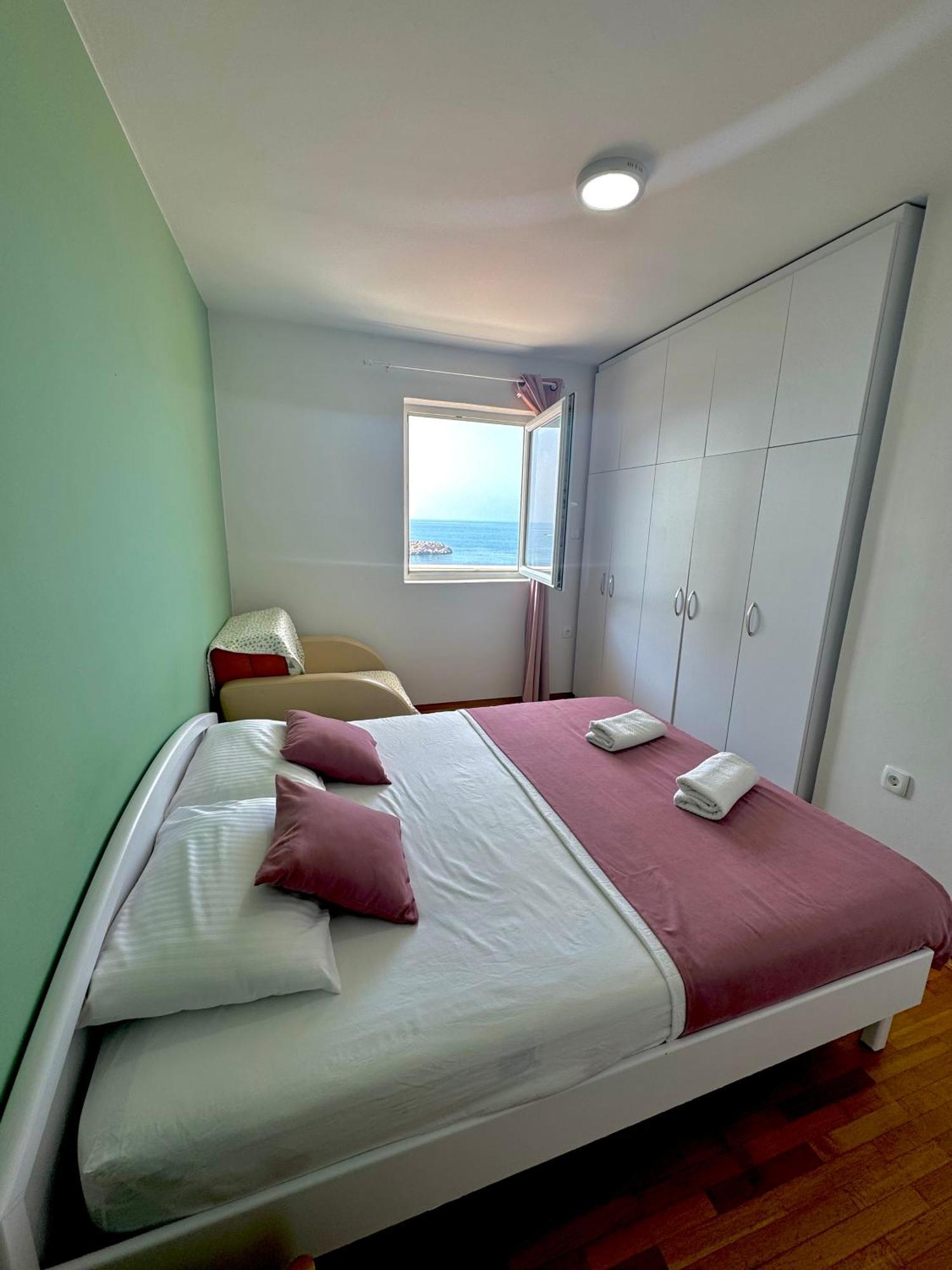 Pine&Sea Beach Retreat Sveti Stefan Luaran gambar